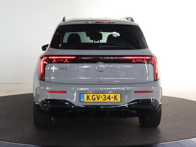 Mercedes-Benz GLB-Klasse 250+ Business Solution AMG 85.5 kWh | Premium pakket | Nightpakket | Dodehoekassistent | Achteruitrijcamera | Superscreen |