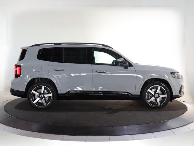 Mercedes-Benz GLB-Klasse 250+ Business Solution AMG 85.5 kWh | Premium pakket | Nightpakket | Dodehoekassistent | Achteruitrijcamera | Superscreen |