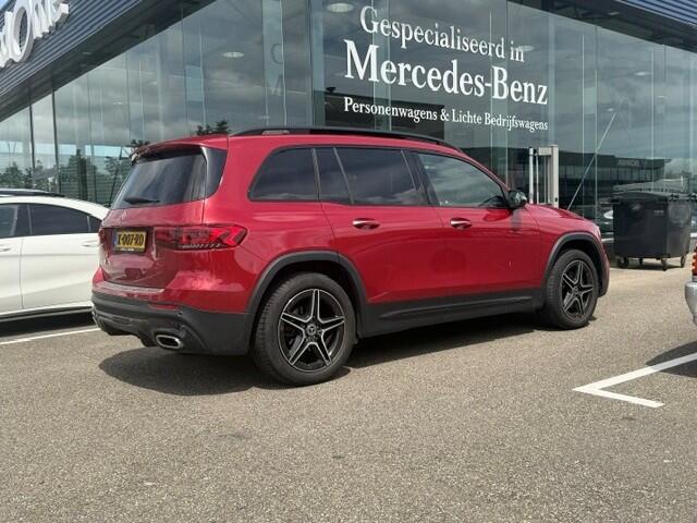 Mercedes-Benz GLB-Klasse 200 Business Solution AMG 163 PK I Panoramadak I Trekhaak I Stoelverwarming I Camera I Elektrische stoelen I Mulitibeam led I Memory l Elektrisch bedienbare achterklep l