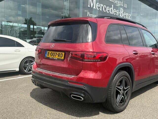 Mercedes-Benz GLB-Klasse 200 Business Solution AMG 163 PK I Panoramadak I Trekhaak I Stoelverwarming I Camera I Elektrische stoelen I Mulitibeam led I Memory l Elektrisch bedienbare achterklep l