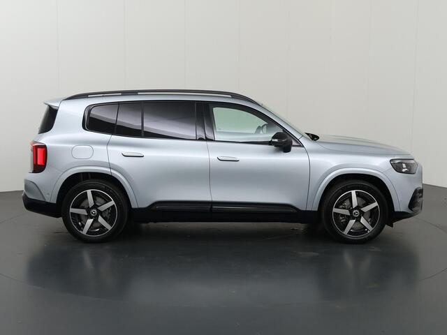 Mercedes-Benz GLB-Klasse 250+ Business Solution AMG 85.5 kWh | Panoramadak | Stoelverwarming | LED koplampen | AMG-Line | Sportstoelen | Trekhaak |