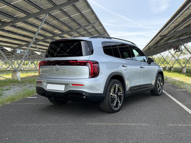Mercedes-Benz GLB-Klasse 250+ Business Solution Luxury 7p. 85.5 kWh | Night | Panoramadak | Superscreen | Memory | Massage | Trekhaak | Sfeerverlichtig |