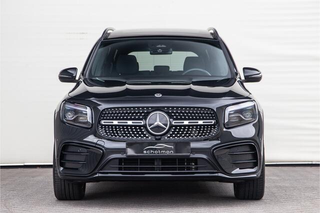 Mercedes-Benz GLB-Klasse 180 AMG Premium, Panorama, Nightpakket, 7 persoons, Sfeerverlichting, 7p