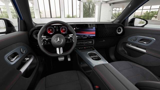 Mercedes-Benz GLB-Klasse 250+ Business Solution AMG 7p. 85.5 kWh | Winterpakket | Trekhaak | Derde zitrij | Memorypakket | Nightpakket | 20" multispaakse AMG-velgen |