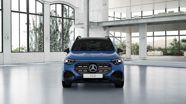 Mercedes-Benz GLB-Klasse 250+ Business Solution AMG 7p. 85.5 kWh | Winterpakket | Trekhaak | Derde zitrij | Memorypakket | Nightpakket | 20" multispaakse AMG-velgen |