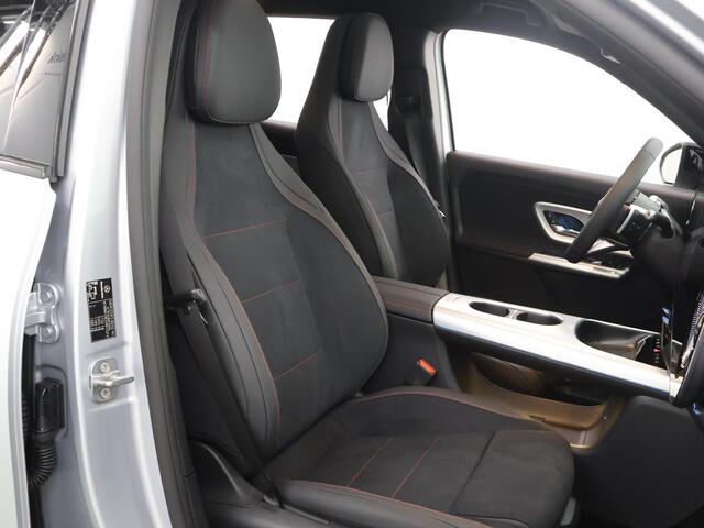 Mercedes-Benz GLB-Klasse 250+ Business Solution AMG 85.5 kWh | Panoramadak | Trekhaak | MemoryPakket | Sportstoelen | Nightpakket |