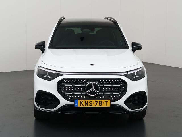 Mercedes-Benz GLB-Klasse 250+ Business Solution AMG 85.5 kWh | Night | Premium Pakket | Superscreen | Panoramadak | Sportstoelen | Memory |