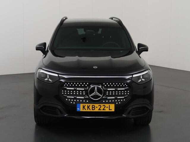 Mercedes-Benz GLB-Klasse 250+ Business Solution Luxury 7p. 85.5 kWh | 3e Zitrij | Trekhaak | Panoramadak | Stoelverwarming | LED koplampen |