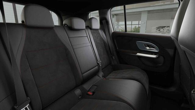 Mercedes-Benz GLB-Klasse 250+ Business Solution AMG 85.5 kWh | Night Pakket | Memory Pakket | Panoramadak | Stoelverwarming | LED koplampen | Spiegelpakket | Achteruitrijcamera |