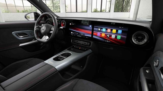 Mercedes-Benz GLB-Klasse 250+ Business Solution AMG 7p. 85.5 kWh | Premium Pakket | Sportstoelen | Burmester | Superscreen | Trekhaak |