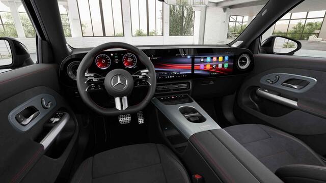 Mercedes-Benz GLB-Klasse 250+ Business Solution AMG 7p. 85.5 kWh | Premium Pakket | Sportstoelen | Burmester | Superscreen | Trekhaak |