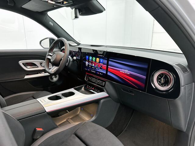 Mercedes-Benz GLB-Klasse 250+ Business Solution AMG 85.5 kWh | Premium Plus pakket | Nightpakket | Parkeerpakket | Vast panoramadak | Burmester® 3D surround sound system | GUARD 360° | 19" vijfspaaks lichtmetalen AMG-velgen |