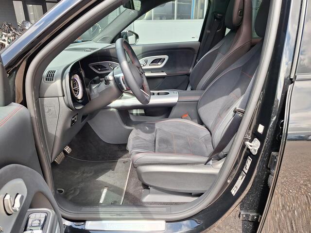 Mercedes-Benz GLB-Klasse 250+ Business Solution AMG 85.5 kWh | Premium Pakket | Night Pakket | Panoramadak | MBUX Superscreen | Adaptieve Cruise Control | Dodehoekassistent | Verkeersbordenassistent | Adaptieve Grootlichtassistent | AC Laadsysteem tot 22 kW | Elektrisch Verstelba