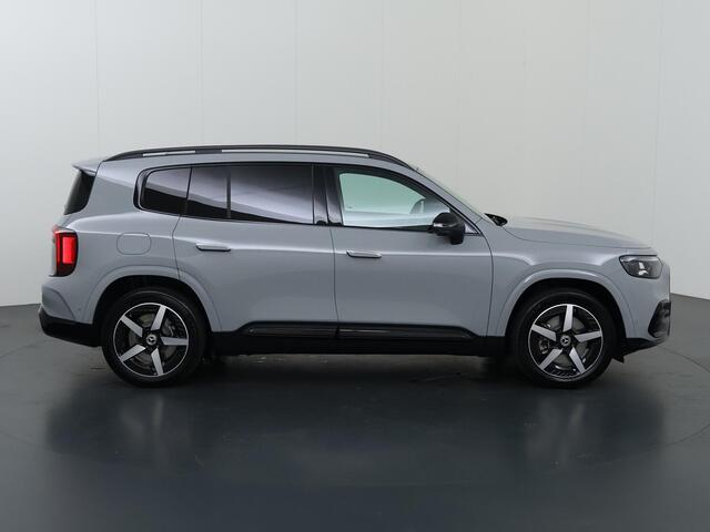 Mercedes-Benz GLB-Klasse 250+ Business Solution AMG 85.5 kWh | Night | Premium Pakket | Superscreen | Panoramadak | Trekhaak | Sportstoelen | Memory |