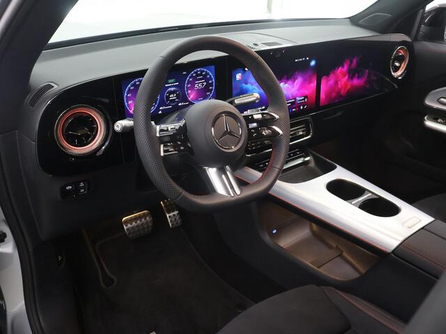 Mercedes-Benz GLB-Klasse 250+ Business Solution AMG 85.5 kWh | Premium | Superscreen | Memory | Panoramadak | Sportstoelen |