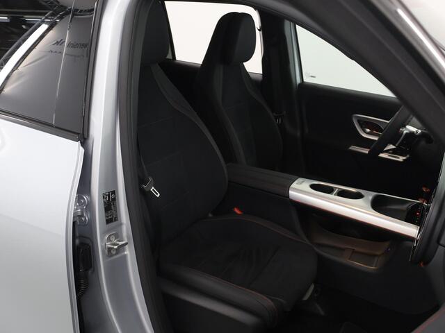 Mercedes-Benz GLB-Klasse 250+ Business Solution AMG 85.5 kWh | Premium | Superscreen | Memory | Panoramadak | Sportstoelen |