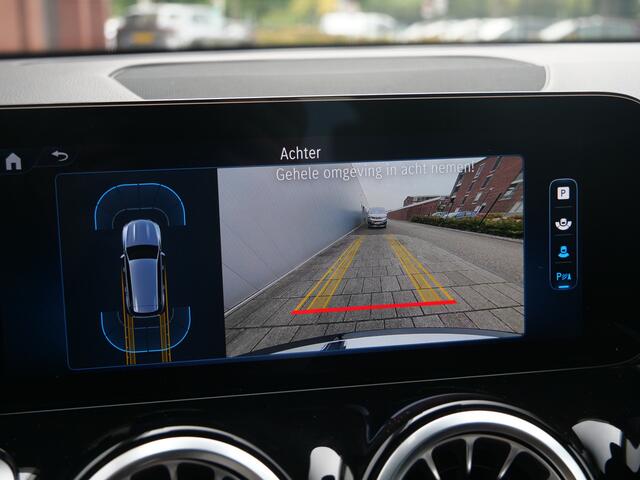 Mercedes-Benz GLB-Klasse 200 AMG Line 164 Pk Automaat Navi / DAB / Apple Carplay / Camera