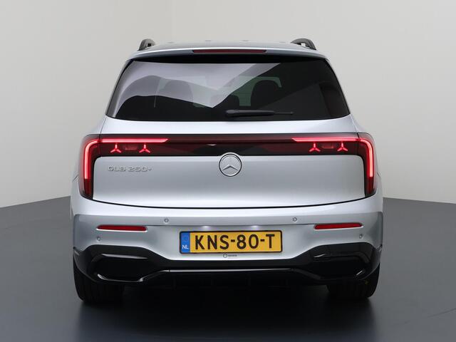 Mercedes-Benz GLB-Klasse 250+ Business Solution AMG 85.5 kWh | Night Pakket | Memory Pakket | Panoramadak | Stoelverwarming | LED koplampen | Spiegelpakket | Achteruitrijcamera |