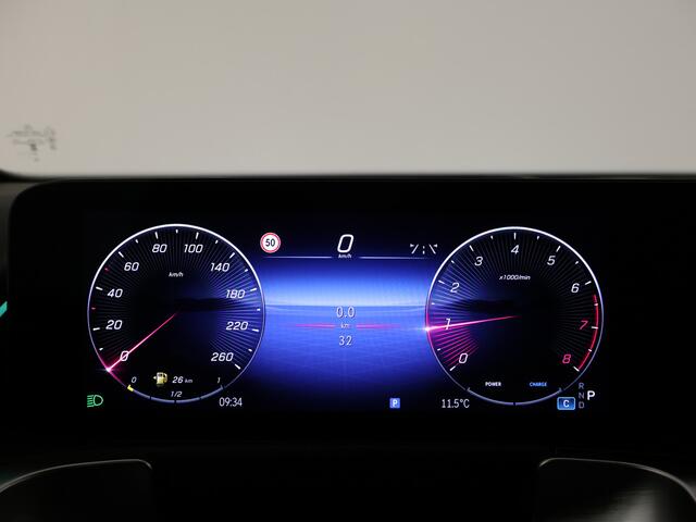 Mercedes-Benz GLB-Klasse 180 Star Edition 7p. | Trekhaak | Nightpakket | Parkeerpakket met 360°-camera | Keyless-Go comfortpakket | Inclusief 24 maanden MB Certified garantie voor Europa.