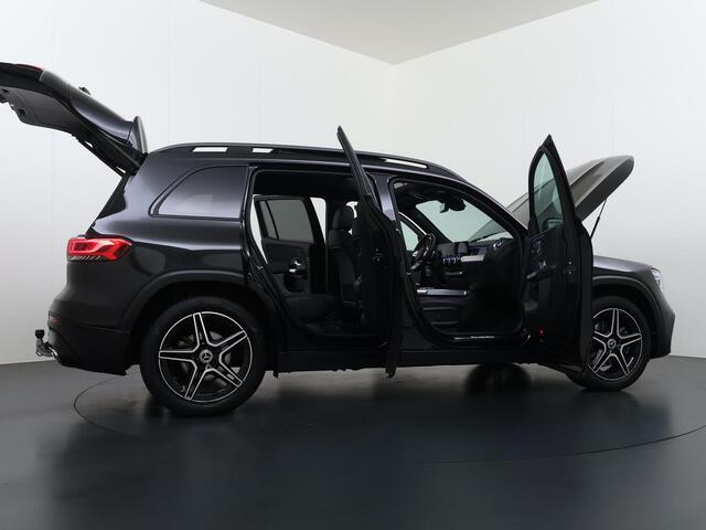 Mercedes-Benz GLB-Klasse 180 Business Solution AMG | Trekhaak | Pano | Memory | Keyless