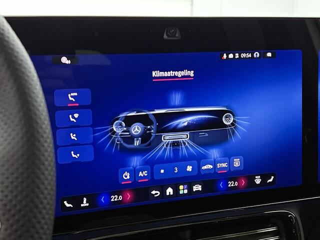 Mercedes-Benz GLB-Klasse 200 Business Solution AMG 7p. | Premium plus pakket | Nightpakket | Parkeerpakket | Trekhaak | Vast panoramadak | Massage functie | GUARD 360° | Burmester Surround Sound systeem | 19" vijfspaaks lichtmetalen AMG-velgen |