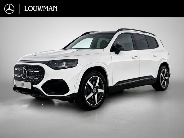 Mercedes-Benz GLB-Klasse 250+ Business Solution AMG 7p. 85.5 kWh | Premium Plus pakket | Winterpakket | Nightpakket | Sportstoelen Pakket | Vast panoramadak | Burmester® 3D surround sound | Massage functie | GUARD 360° | 19" vijfspaaks lichtmetalen AMG-velgen |