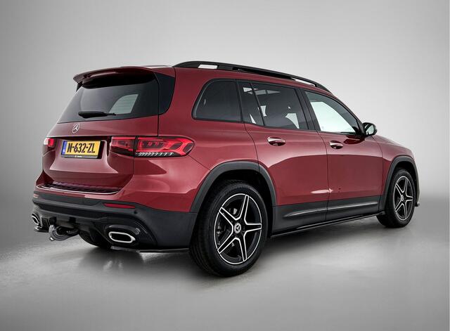 Mercedes-Benz GLB-Klasse 180 Business Solution AMG | Panoramadak | Achteruitrijcamera | Trekhaak | Elektr. Stoelen | Inclusief 24 maanden MB Certified garantie voor Europa.