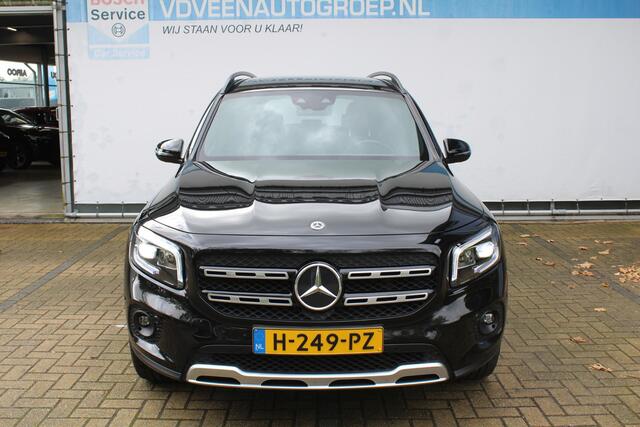Mercedes-Benz GLB-Klasse 200 Premium Edition 1 | Incl. 12 maanden Garantie | Stoelverwarming | Trekhaak | Elektrische kofferbakklep | Achteruitrijcamera | Keyless entry/start | Sfeerverlichting | Cruise controle | Lane assist | Climate controle | DAB | Lederen bekleding | Origineel NL Auto | NAP |