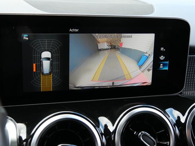 Mercedes-Benz GLB-Klasse 200 Premium | PANODAK | TREKHAAK | CAMERA |