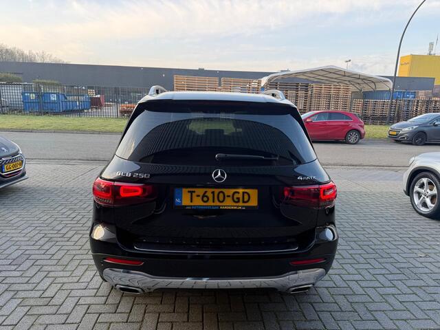 Mercedes-Benz GLB-Klasse 250 4MATIC Advantage | 1E EIGENAAR | 3/6/12MND GARANTIE | 225 PK | AUTOMAAT | LED | MEMORY | CARPLAY | PANODAK | CRUISE |
