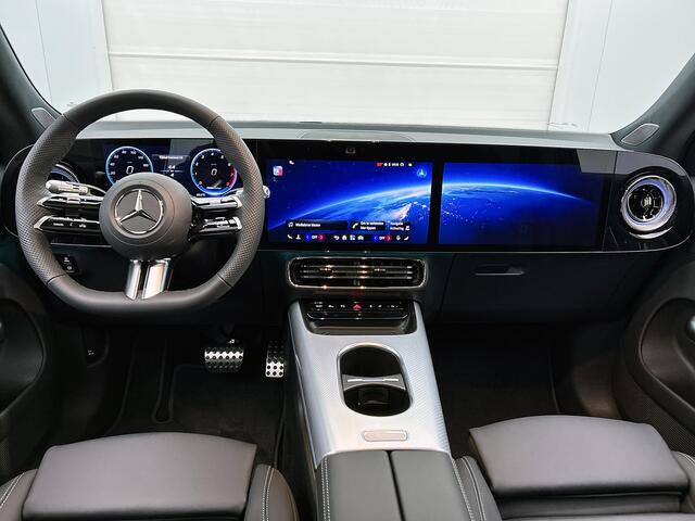 Mercedes-Benz GLB-Klasse 180 Business Solution AMG 7p. | Premium pakket | Nightpakket | Verstelbare demping | Vast panoramadak | GUARD 360° | 20" multispaaks lichtmetalen AMG-velgen | Massage functie | Warmtewerend, donkergetint glas |