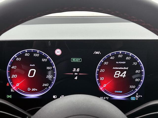 Mercedes-Benz GLB-Klasse 200 Business Solution AMG 7p. 58 kWh | Premium pakket | Nightpakket | Winterpakket | Sportstoelen | Trekhaak | Vast panoramadak | Massage functie | GUARD 360° | 19" vijfspaaks lichtmetalen AMG-velgen |