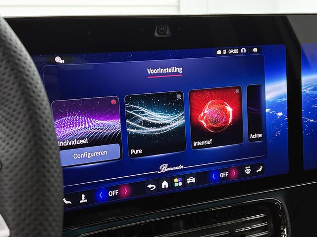 Mercedes-Benz GLB-Klasse 200 Business Solution AMG 7p. 58 kWh | Premium plus pakket | Nightpakket | Parkeerpakket | Trekhaak | Vast panoramadak | GUARD 360° | Massage functie | Burmester Surround Sound systeem | 19" vijfspaaks lichtmetalen AMG-velgen |