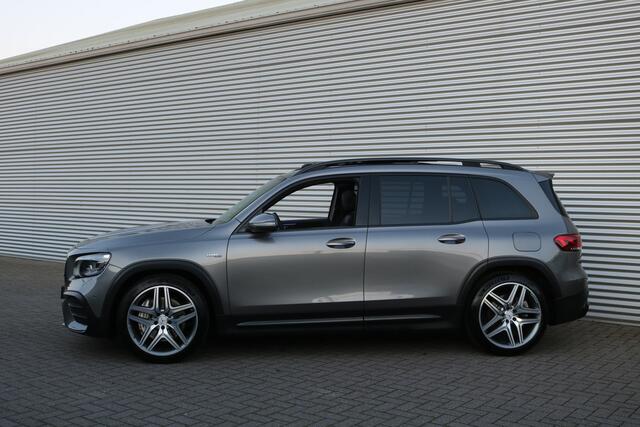 Mercedes-Benz GLB-Klasse GLB AMG 35 4MATIC (Panoramadak Sportleder/Memory Widescreen Carplay Sfeer Distronic Multibeam PrivacyGlass)