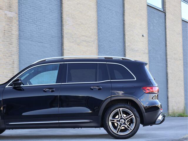 Mercedes-Benz GLB-Klasse 200 Business Solution AMG Automaat | Haak | Stoelverwarming
