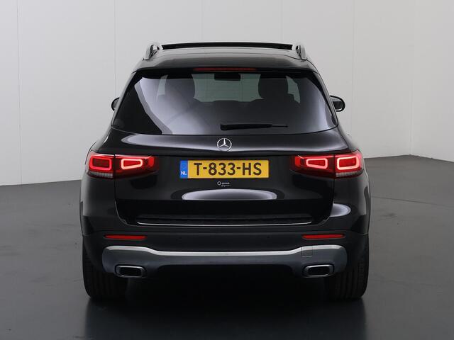Mercedes-Benz GLB-Klasse 200 Luxury Line | Achteruitijcamera | Distronic | Stoelverwarming | Sfeerverlichting | Keyless|