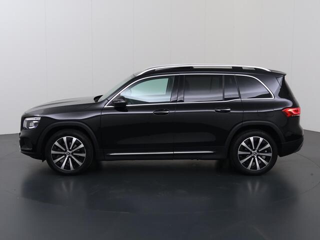 Mercedes-Benz GLB-Klasse 200 Luxury Line | Achteruitijcamera | Distronic | Stoelverwarming | Sfeerverlichting | Keyless|