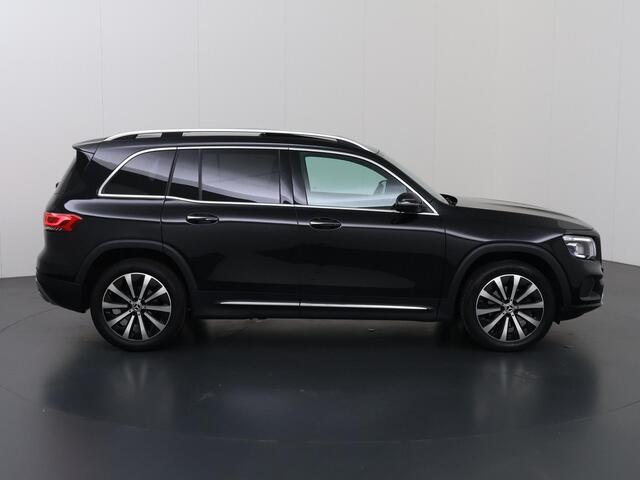 Mercedes-Benz GLB-Klasse 200 Luxury Line | Achteruitijcamera | Distronic | Stoelverwarming | Sfeerverlichting | Keyless|