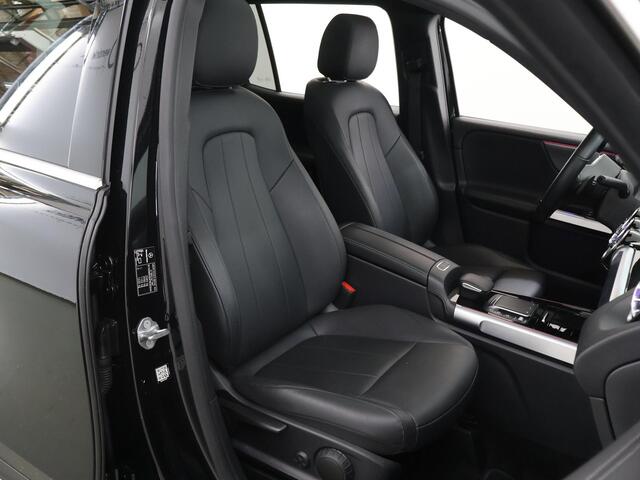 Mercedes-Benz GLB-Klasse 200 Luxury Line | Achteruitijcamera | Distronic | Stoelverwarming | Sfeerverlichting | Keyless|