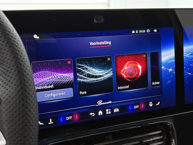 Mercedes-Benz GLB-Klasse 200 Business Solution AMG 7p. 58 kWh | Premium plus pakket | Nightpakket | Parkeerpakket | Trekhaak | Vast panoramadak | GUARD 360° | Massage functie | Burmester Surround Sound systeem | 19" vijfspaaks lichtmetalen AMG-velgen |