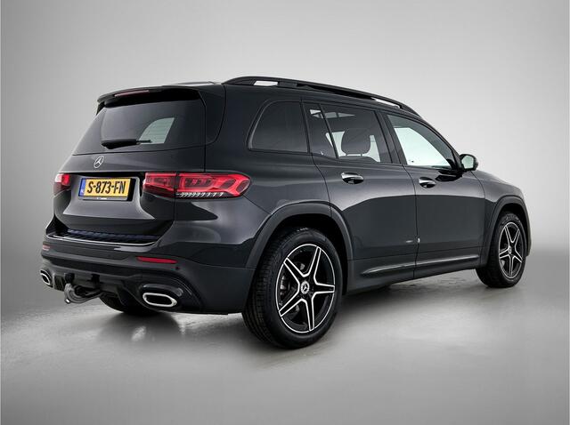 Mercedes-Benz GLB-Klasse 200 AMG Line AMG Line | Night Pakket | Panorama Schuif-Kanteldak | Trekhaak | Head-up display | Distronic | Inclusief 24 maanden Mercedes-Benz Certified garantie voor Europa.