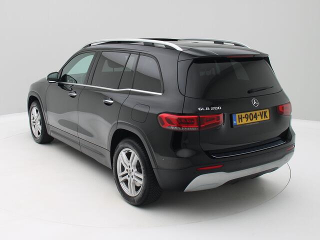 Mercedes-Benz GLB-Klasse 200 Premium Plus / 7p. / Panorama / Carplay / 360 Camera / Origineel NL