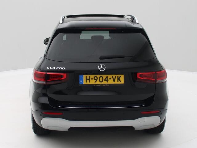 Mercedes-Benz GLB-Klasse 200 Premium Plus / 7p. / Panorama / Carplay / 360 Camera / Origineel NL