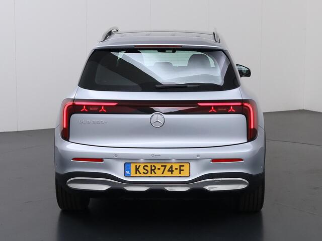 Mercedes-Benz GLB-Klasse 250+ Business Solution 7p. 85.5 kWh | Trekhaak | Derde Zitrij | Achteruitrijcamera | Voorstoelen verwarmd |