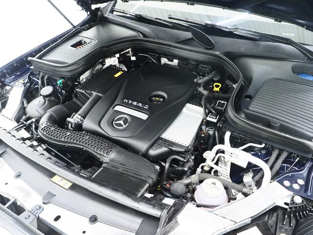 Mercedes-Benz GLC-KLASSE 300e 4MATIC | Panoramadak | Luchtvering | 360 | Keyless | Stoelverwarming | Carplay