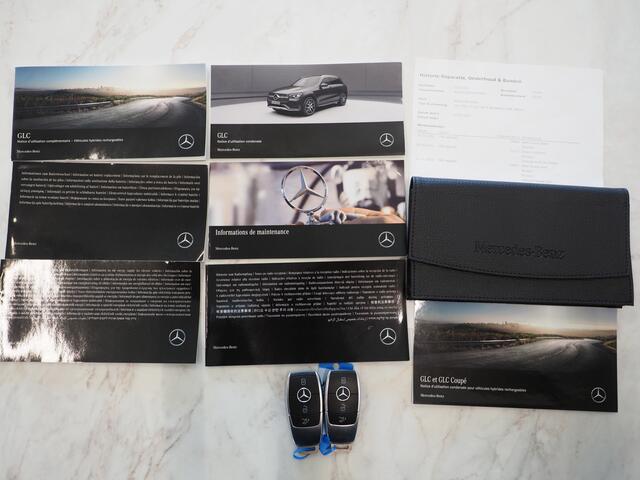 Mercedes-Benz GLC-KLASSE 300e 4MATIC | Panoramadak | Luchtvering | 360 | Keyless | Stoelverwarming | Carplay