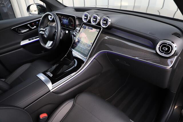 Mercedes-Benz GLC-KLASSE 400e AMG 4-Matic | 381PK | Luchtvering | Achterasbesturing | Massage | Sfeerverlichting | Keyles-go | Carbon | Head-up | Burmester | Stoelkoeling |
