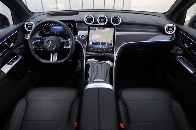 Mercedes-Benz GLC-KLASSE 400e AMG 4-Matic | 381PK | Luchtvering | Achterasbesturing | Massage | Sfeerverlichting | Keyles-go | Carbon | Head-up | Burmester | Stoelkoeling |