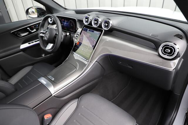 Mercedes-Benz GLC-KLASSE 400e AMG 4-Matic | 381PK | Achterasbesturing | Luchtvering | Sfeerverlichting | Keyles-go | Head-up | Burmester | Memory | Pano | Stoelkoeling | 2024.