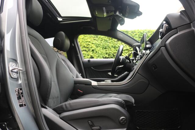 Mercedes-Benz GLC-KLASSE Coupé 250 4MATIC AMG Pakket AMG NightPakket (53.360Km!! Schuif/Kanteldak Sportleder Navi/360Camera Distronic Full-Led 22InchLMV Trekhaak PrivacyGlass)
